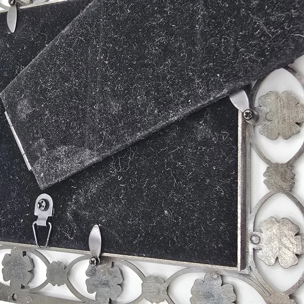 Heirloom Silvertone Floral Blue Jewel Design Photo Picture Frame Vtg